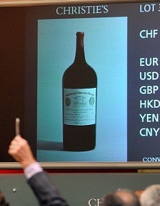 Бутылка Cheval Blanc установила рекорд на аукционе Christie’s в Женеве