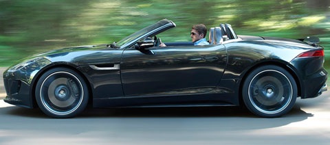 спортивный кабриолет Jaguar F-Type 2013 года