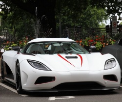 электроника в Koenigsegg Agera R