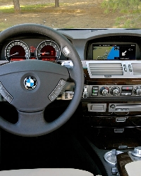 BMW 750