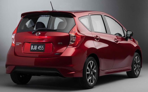 Nissan Versa-Note SR 2015