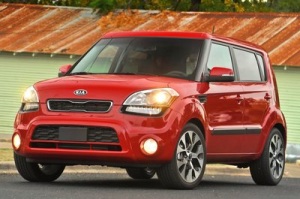 самые недорогие автомобили 2013 Kia Soul Base