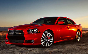 Dodge Charger SRT8: спортивный, но семейный