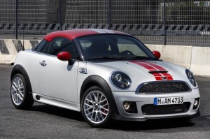 Mini Cooper Coupe 2012 года: маленький и стильный