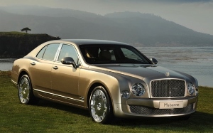 Первый Bentley Mulsanne ушел с молотка за полмиллиона долларов