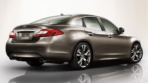 Новый седан Infiniti M 2011 модельного года представлен в Калифорнии