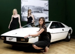 Винтажный Lotus Esprit Джеймса Бонда выставлен на аукцион