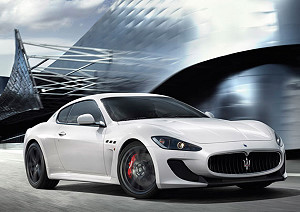 Maserati получит двигатели Pentastar V6 