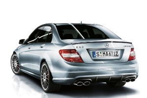 Mercedes-Benz представил обновленный C63 AMG