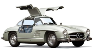 Mercedes 300 SL 1955 года продан за 4,6 миллионов долларов