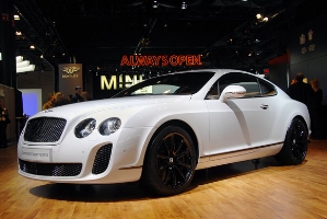 Bentley Continental Supersports стоит четверть миллиона долларов