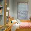 Дизайн маленькой комнаты для подростка - где хранить вещи